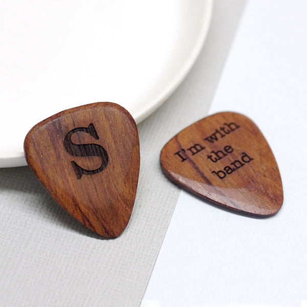 Wooden plectrum