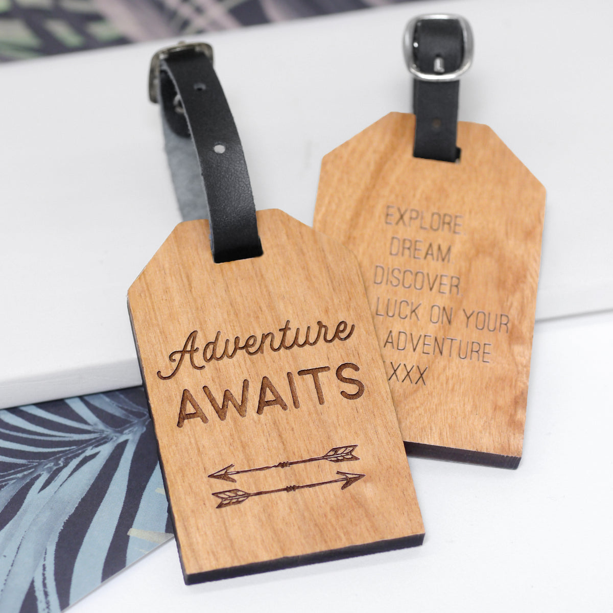 ADVENTURE AWAITS LUGGAGE TAG main image 0
